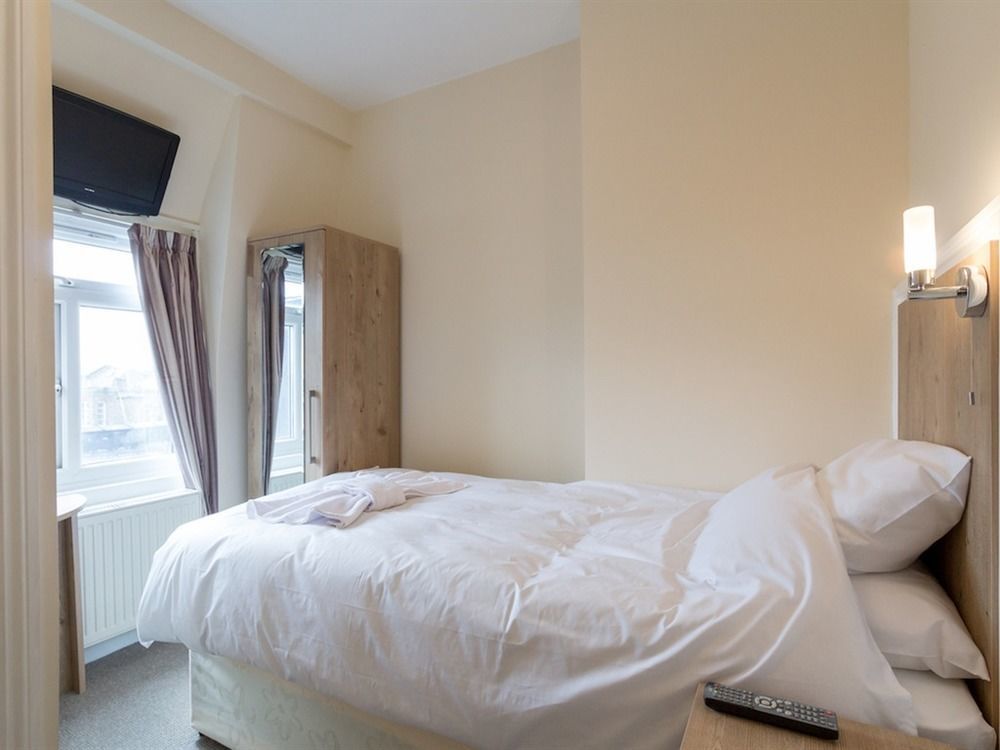 Acton Hill Hotel อีลลิง ภายนอก รูปภาพ