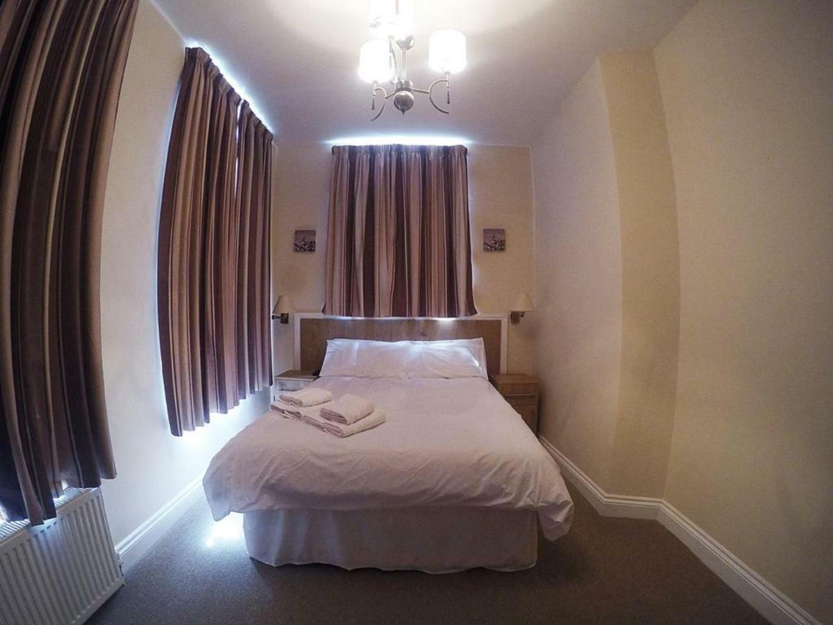 Acton Hill Hotel อีลลิง ภายนอก รูปภาพ