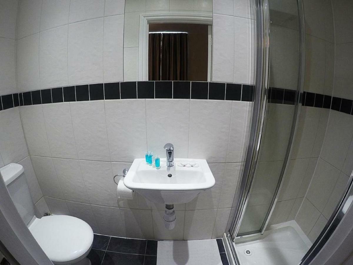 Acton Hill Hotel อีลลิง ภายนอก รูปภาพ